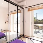 Relaxrooms Guest house