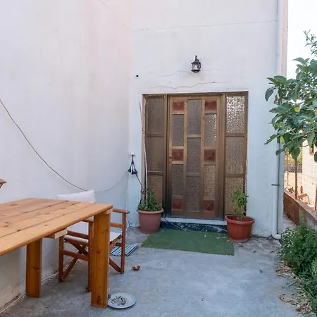 Relaxrooms Guest house 3*