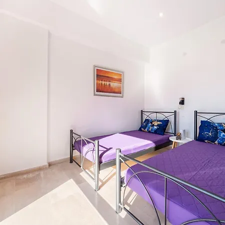 Relaxrooms Lefkími