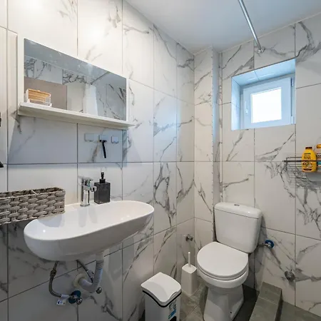 Relaxrooms Pensionat 3*